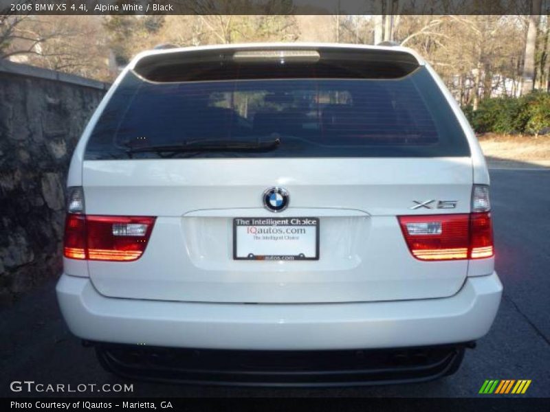 Alpine White / Black 2006 BMW X5 4.4i