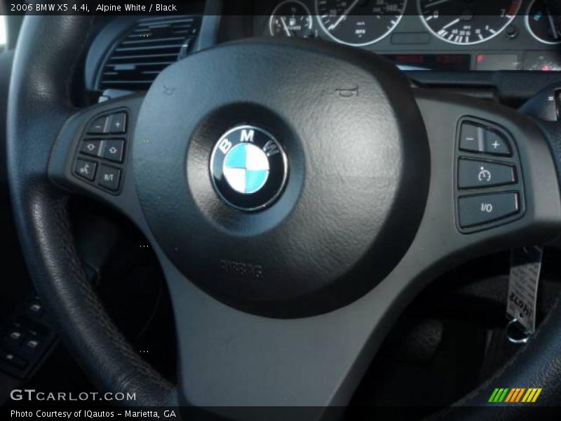 Alpine White / Black 2006 BMW X5 4.4i