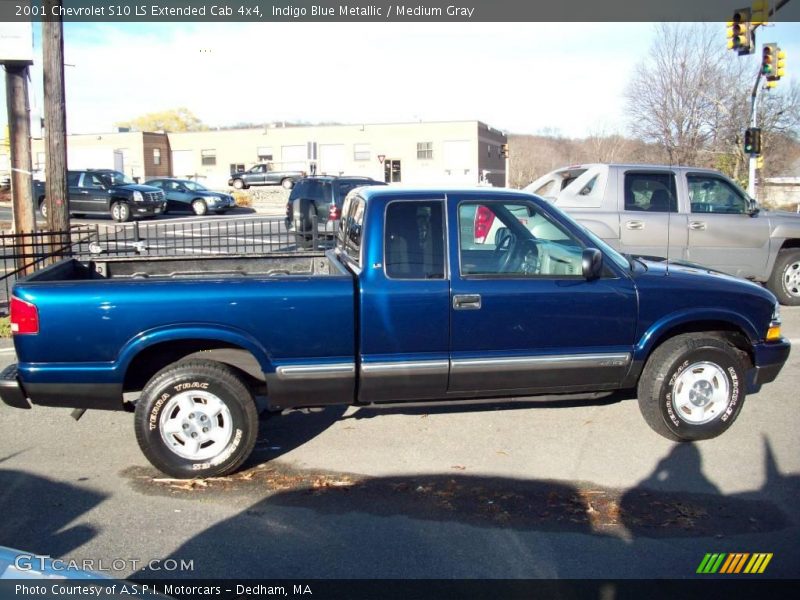 Indigo Blue Metallic / Medium Gray 2001 Chevrolet S10 LS Extended Cab 4x4