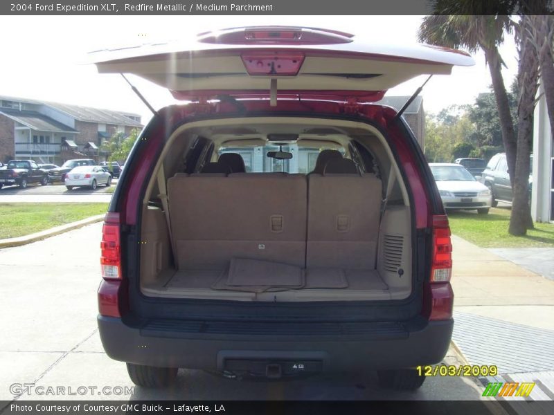 Redfire Metallic / Medium Parchment 2004 Ford Expedition XLT