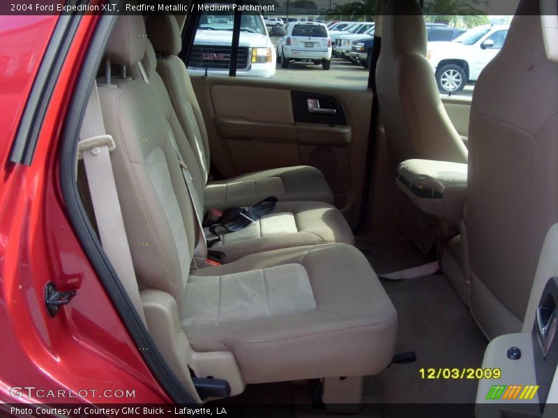 Redfire Metallic / Medium Parchment 2004 Ford Expedition XLT
