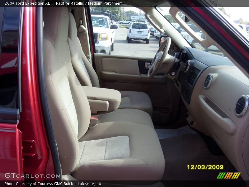 Redfire Metallic / Medium Parchment 2004 Ford Expedition XLT