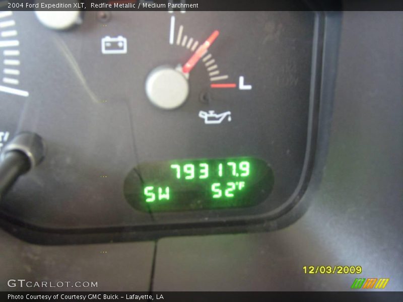 Redfire Metallic / Medium Parchment 2004 Ford Expedition XLT