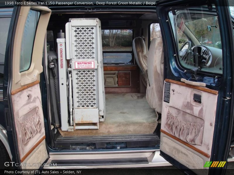Deep Forest Green Metallic / Beige 1998 Ford E Series Van E150 Passenger Conversion
