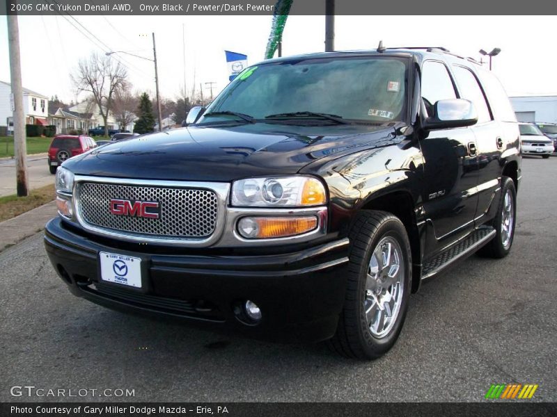 Onyx Black / Pewter/Dark Pewter 2006 GMC Yukon Denali AWD