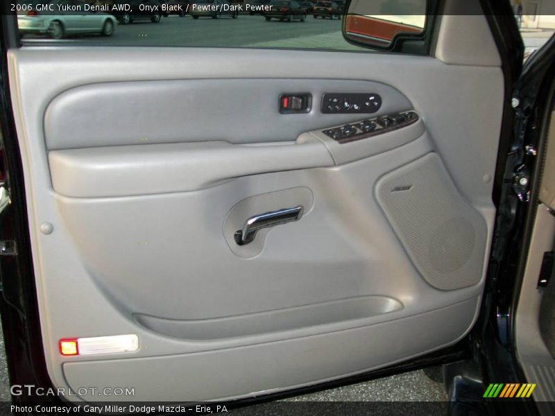 Onyx Black / Pewter/Dark Pewter 2006 GMC Yukon Denali AWD