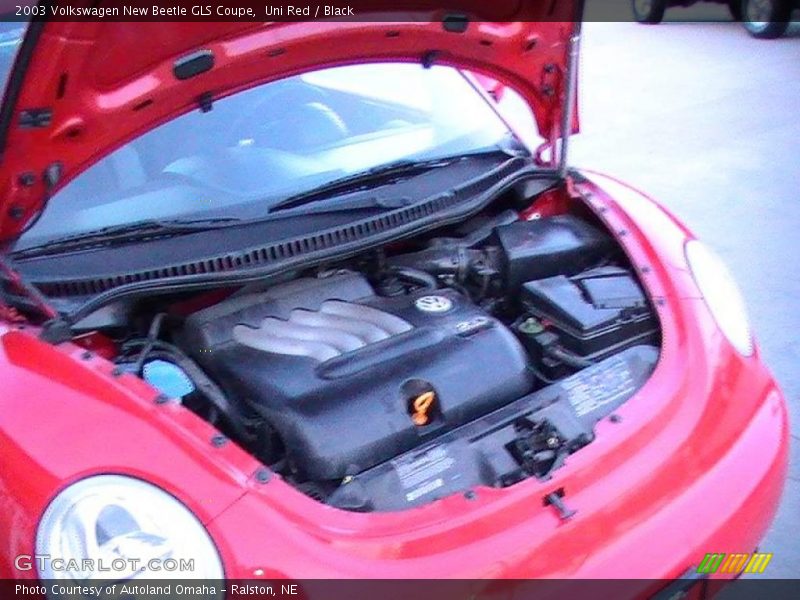 Uni Red / Black 2003 Volkswagen New Beetle GLS Coupe