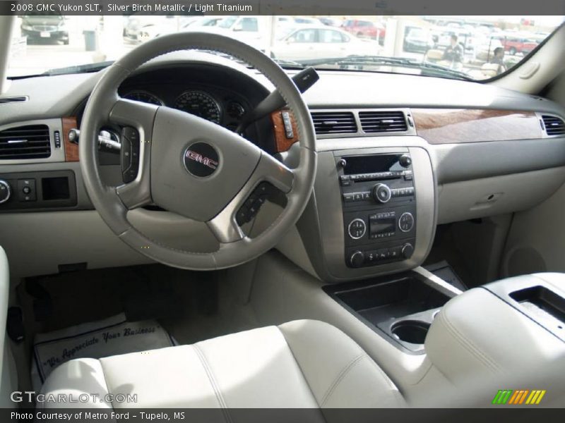 Silver Birch Metallic / Light Titanium 2008 GMC Yukon SLT