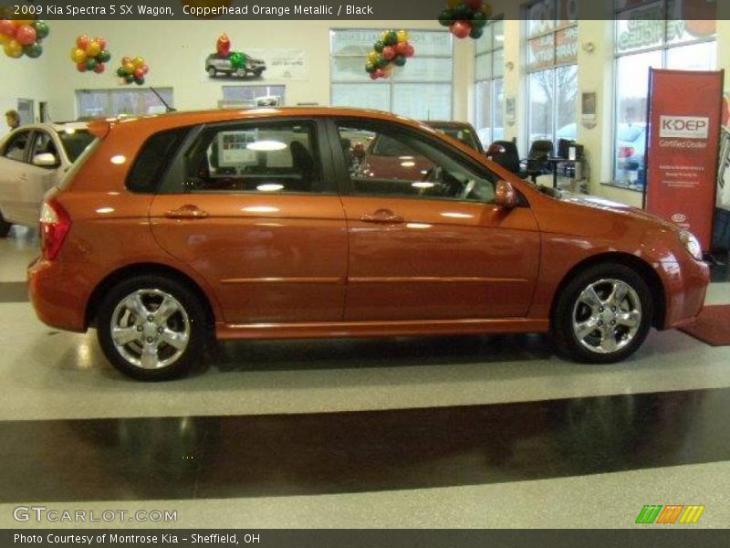 Copperhead Orange Metallic / Black 2009 Kia Spectra 5 SX Wagon