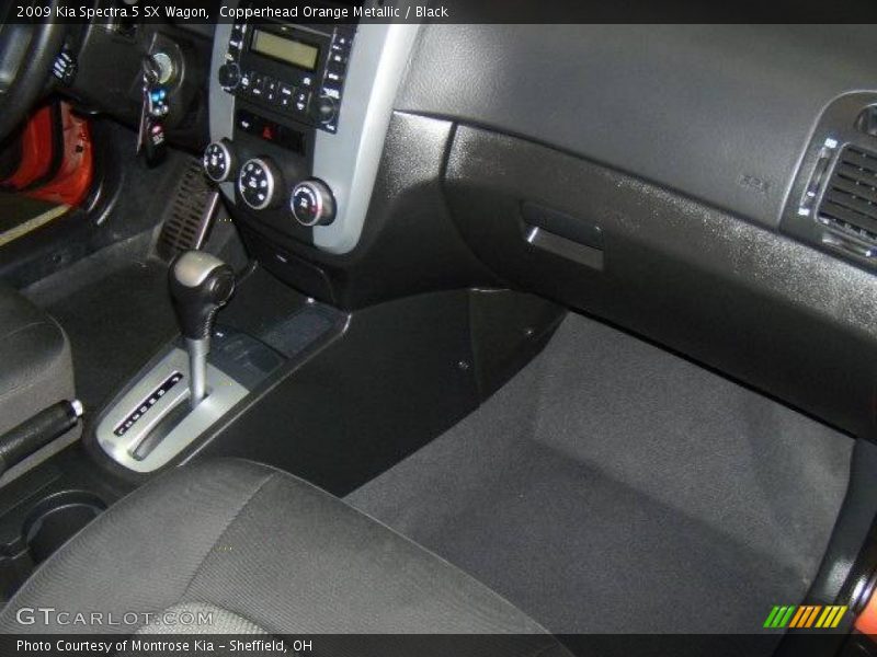 Copperhead Orange Metallic / Black 2009 Kia Spectra 5 SX Wagon