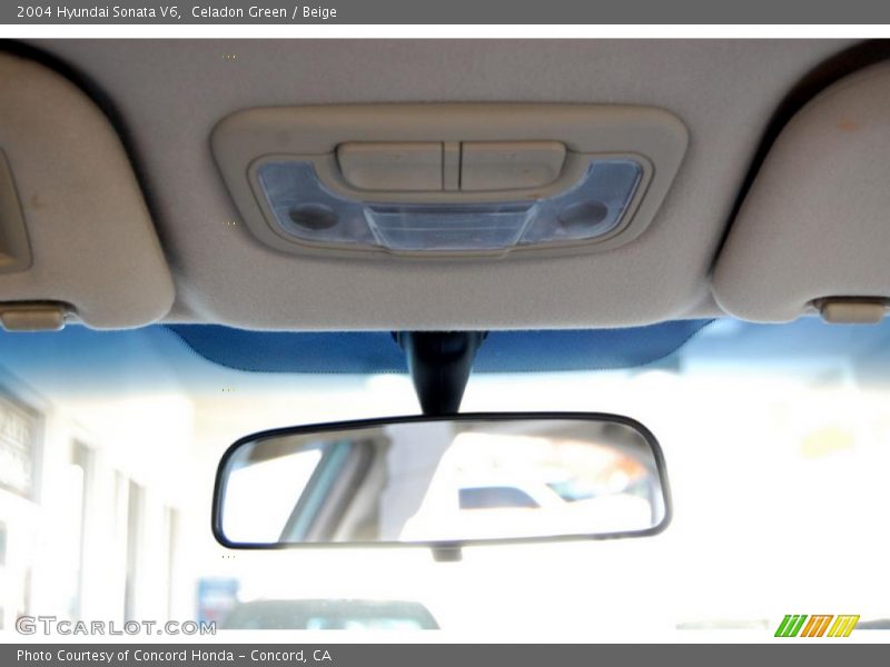 Celadon Green / Beige 2004 Hyundai Sonata V6