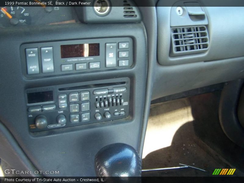 Black / Dark Pewter 1999 Pontiac Bonneville SE