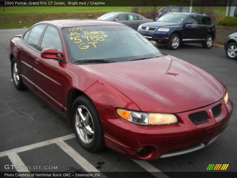 Bright Red / Graphite 2000 Pontiac Grand Prix GT Sedan