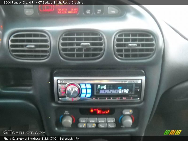 Bright Red / Graphite 2000 Pontiac Grand Prix GT Sedan