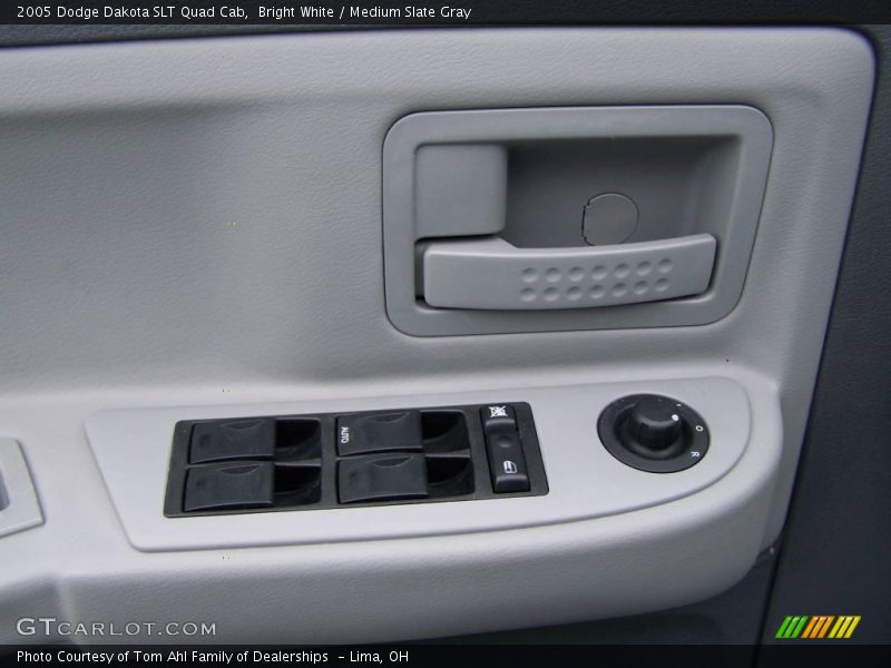 Bright White / Medium Slate Gray 2005 Dodge Dakota SLT Quad Cab