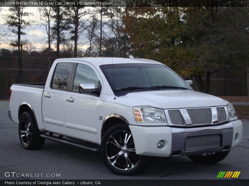 White / Graphite/Titanium 2004 Nissan Titan LE Crew Cab