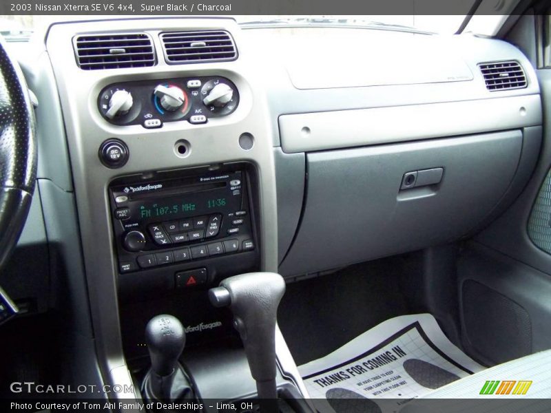 Super Black / Charcoal 2003 Nissan Xterra SE V6 4x4