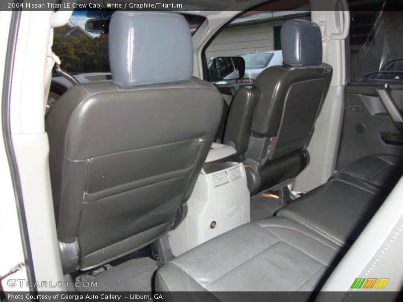 White / Graphite/Titanium 2004 Nissan Titan LE Crew Cab