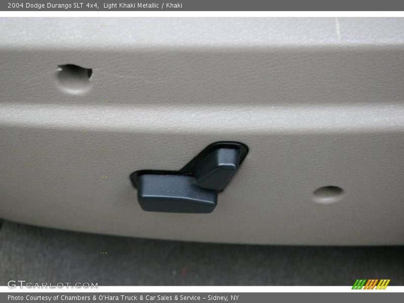 Light Khaki Metallic / Khaki 2004 Dodge Durango SLT 4x4