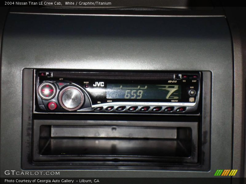 White / Graphite/Titanium 2004 Nissan Titan LE Crew Cab