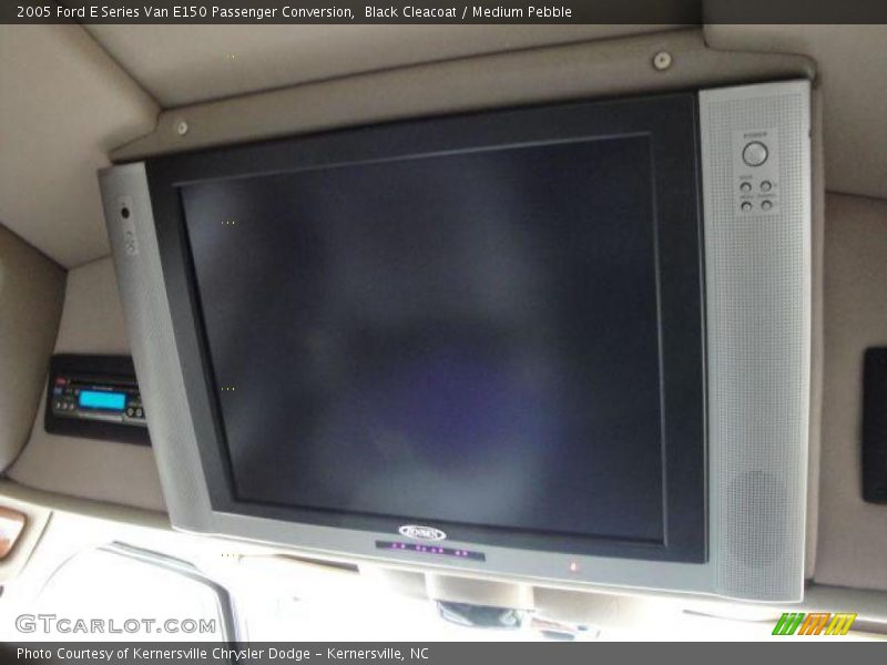 Black Cleacoat / Medium Pebble 2005 Ford E Series Van E150 Passenger Conversion