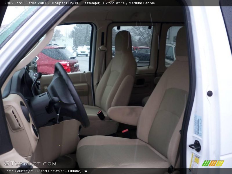 Oxford White / Medium Pebble 2009 Ford E Series Van E350 Super Duty XLT Passenger