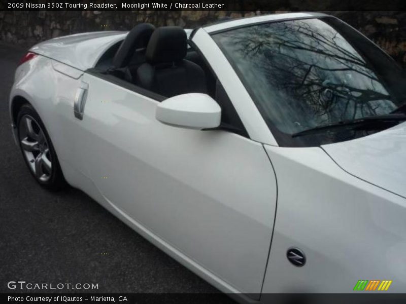 Moonlight White / Charcoal Leather 2009 Nissan 350Z Touring Roadster