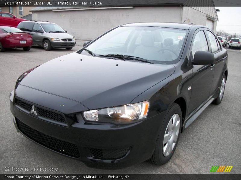 Tarmac Black Pearl / Beige 2010 Mitsubishi Lancer DE