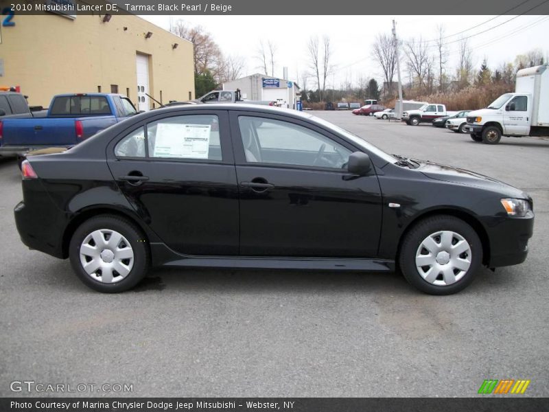 Tarmac Black Pearl / Beige 2010 Mitsubishi Lancer DE