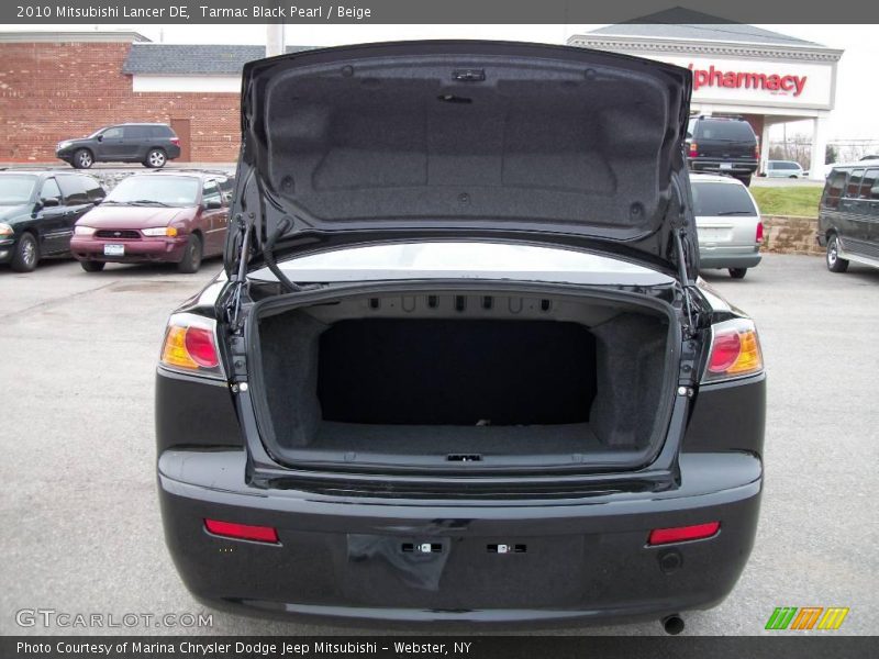Tarmac Black Pearl / Beige 2010 Mitsubishi Lancer DE