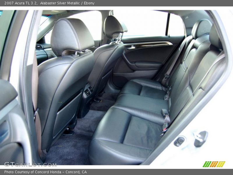 Alabaster Silver Metallic / Ebony 2007 Acura TL 3.2