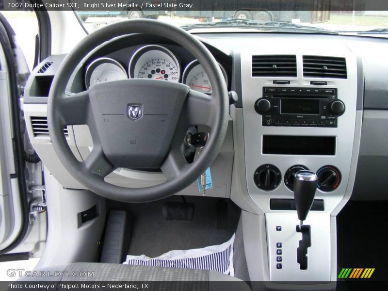 Bright Silver Metallic / Pastel Slate Gray 2007 Dodge Caliber SXT