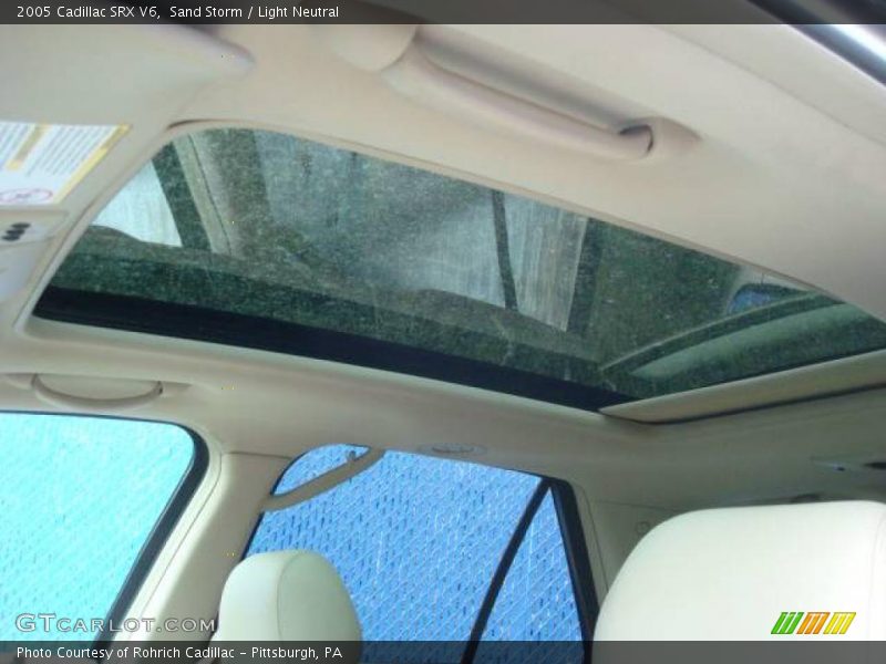 Sand Storm / Light Neutral 2005 Cadillac SRX V6