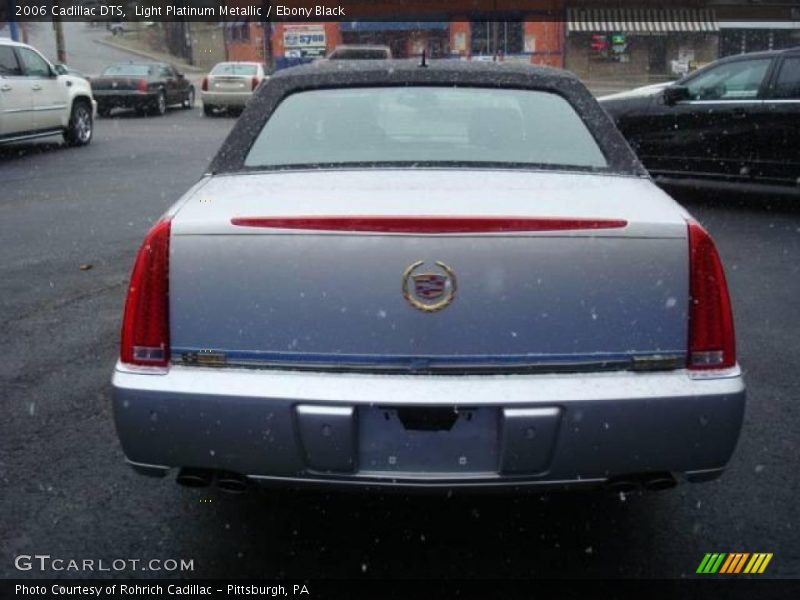 Light Platinum Metallic / Ebony Black 2006 Cadillac DTS