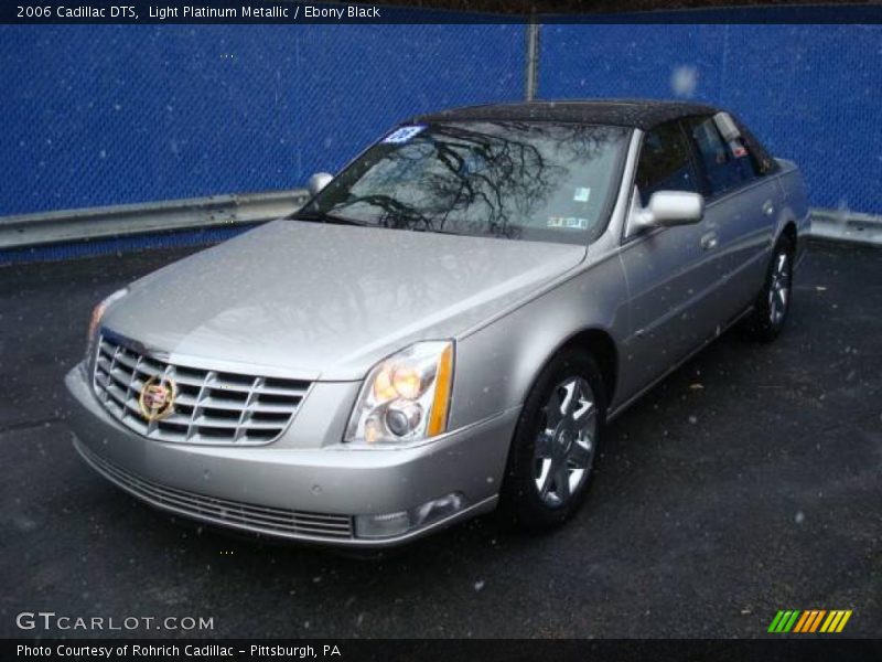 Light Platinum Metallic / Ebony Black 2006 Cadillac DTS