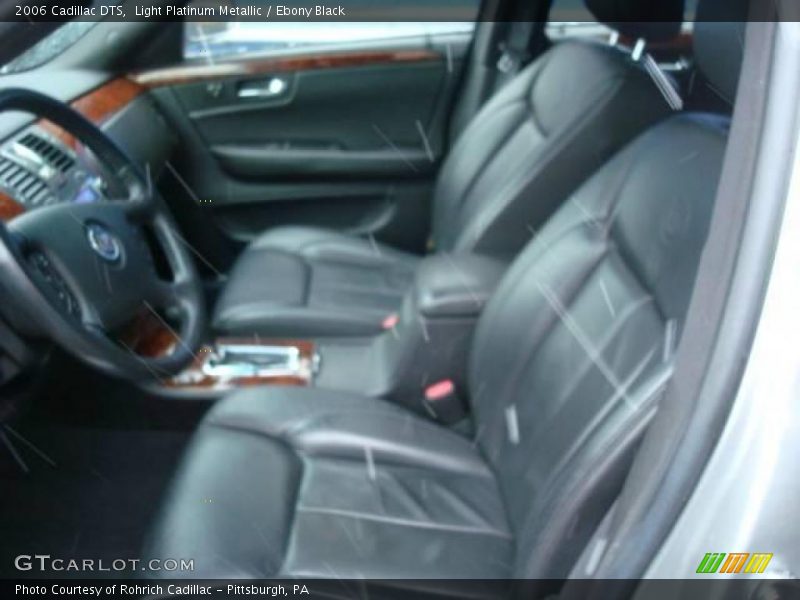 Light Platinum Metallic / Ebony Black 2006 Cadillac DTS