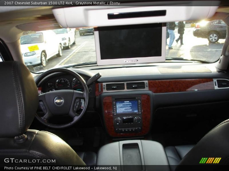 Graystone Metallic / Ebony 2007 Chevrolet Suburban 1500 LTZ 4x4