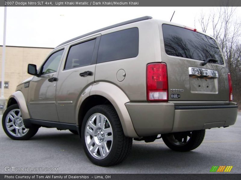 Light Khaki Metallic / Dark Khaki/Medium Khaki 2007 Dodge Nitro SLT 4x4