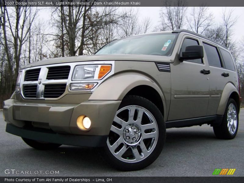Light Khaki Metallic / Dark Khaki/Medium Khaki 2007 Dodge Nitro SLT 4x4
