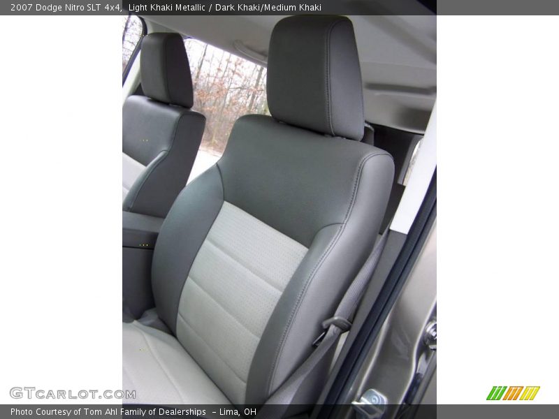 Light Khaki Metallic / Dark Khaki/Medium Khaki 2007 Dodge Nitro SLT 4x4