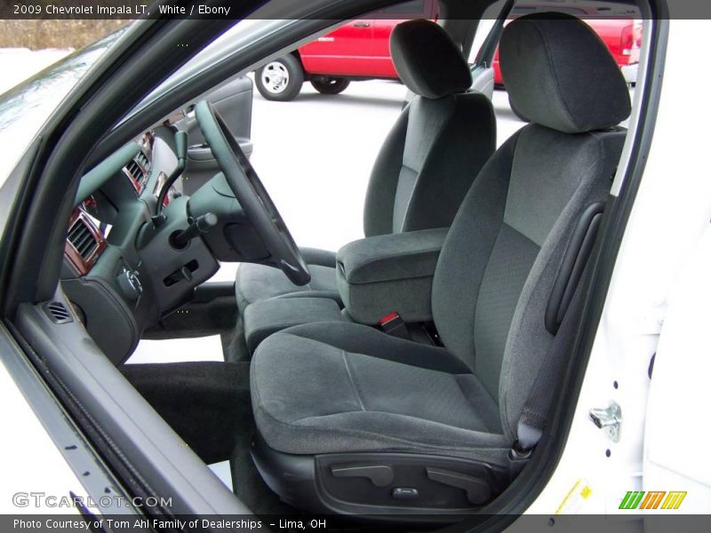 White / Ebony 2009 Chevrolet Impala LT
