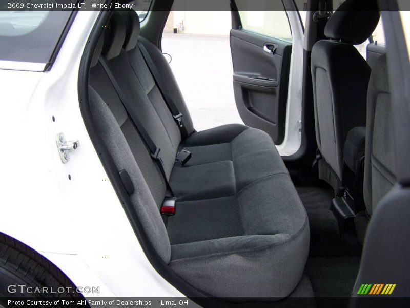 White / Ebony 2009 Chevrolet Impala LT
