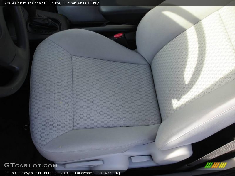 Summit White / Gray 2009 Chevrolet Cobalt LT Coupe