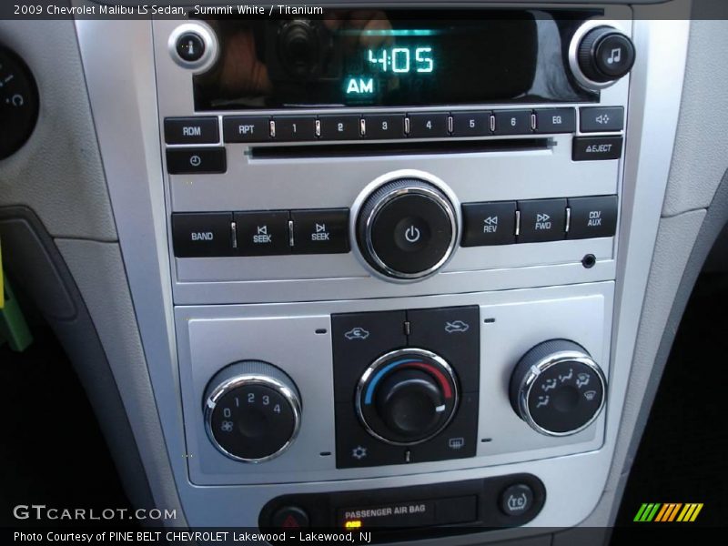 Summit White / Titanium 2009 Chevrolet Malibu LS Sedan