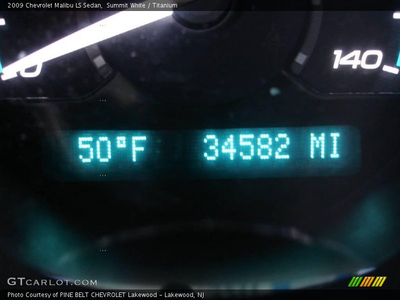 Summit White / Titanium 2009 Chevrolet Malibu LS Sedan