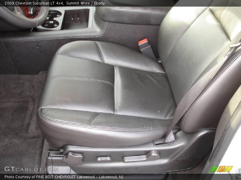 Summit White / Ebony 2009 Chevrolet Suburban LT 4x4