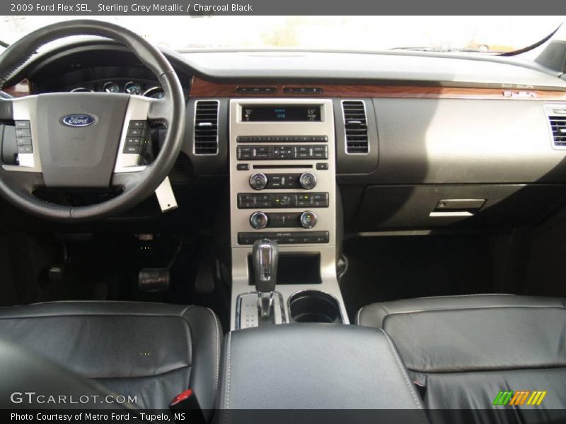 Sterling Grey Metallic / Charcoal Black 2009 Ford Flex SEL