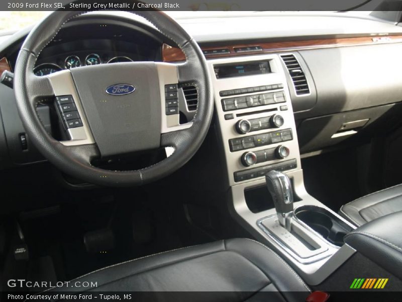 Sterling Grey Metallic / Charcoal Black 2009 Ford Flex SEL