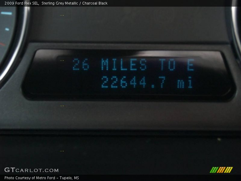 Sterling Grey Metallic / Charcoal Black 2009 Ford Flex SEL