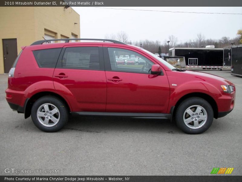 Rally Red Metallic / Black 2010 Mitsubishi Outlander ES